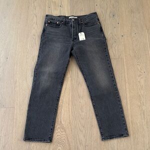 Levi’s Black Jeans